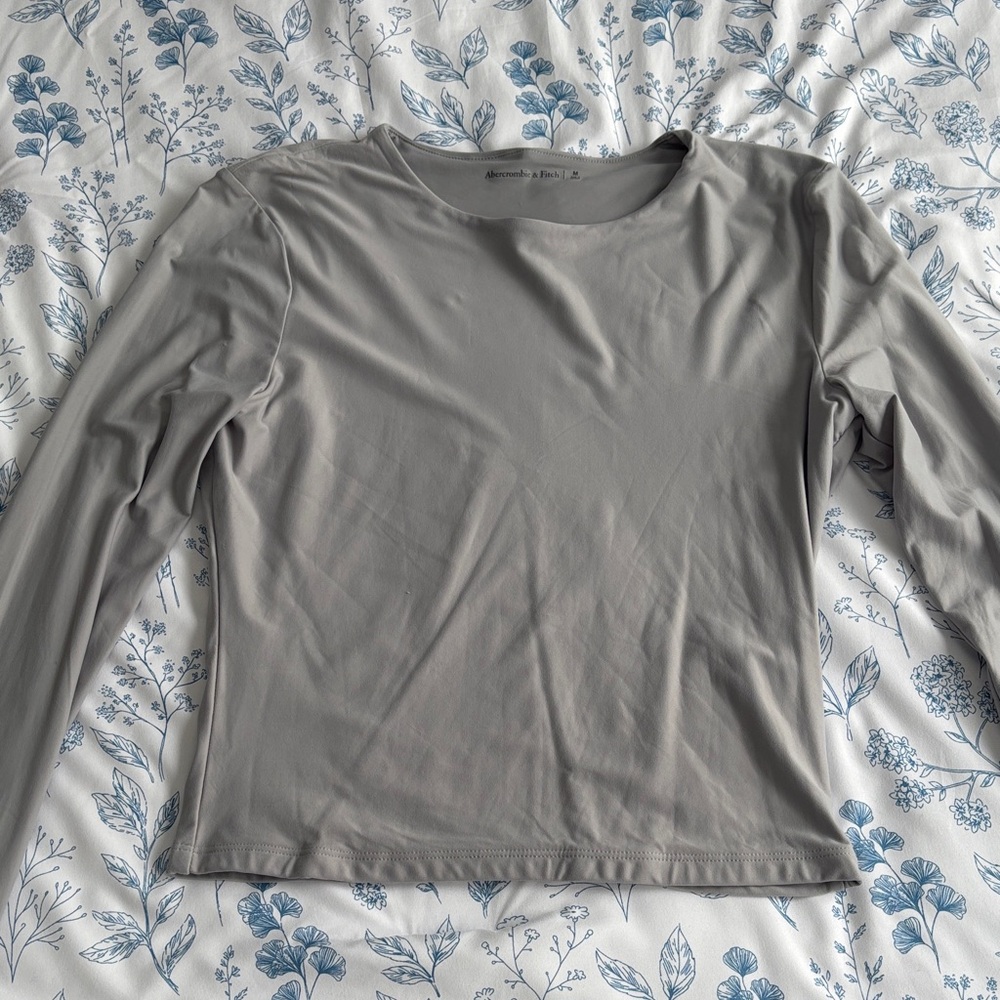 Abercrombie and Fitch contouring slim fit grey long sleeve